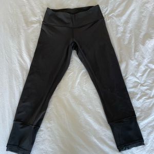 Brand new grey Lululemon cropped leggings
